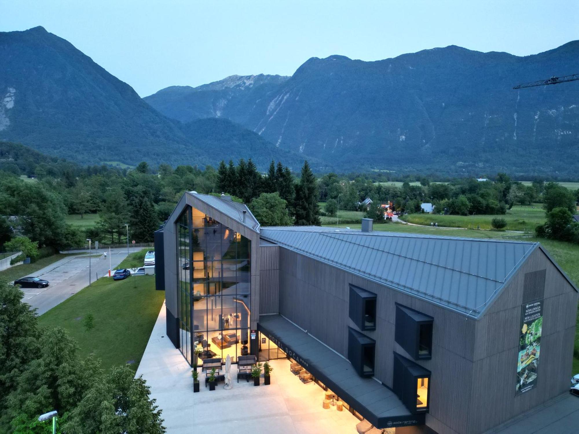 Hotel Soca Bovec Exterior foto